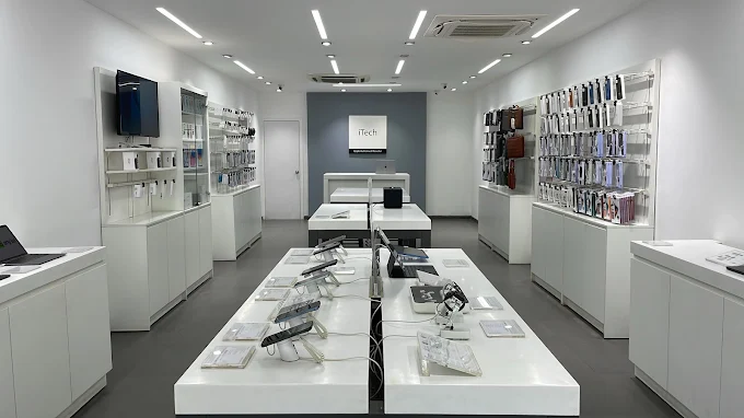 iTech - Apple Authorised Store-Lucknow store image
