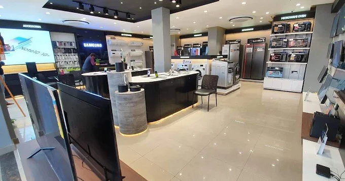 Samsung SmartPlaza- SS Associates - Sikar Road store image 3