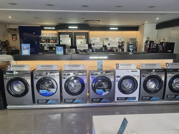 Samsung Smart Plaza - Bharath Electronics & Appliances store image 4