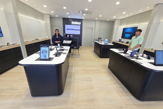 Samsung Experience Store- PG Road store image