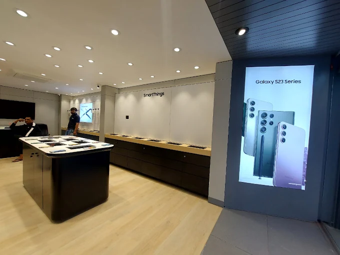 Samsung Experience Store- Motera Sangath Mall 1 store image