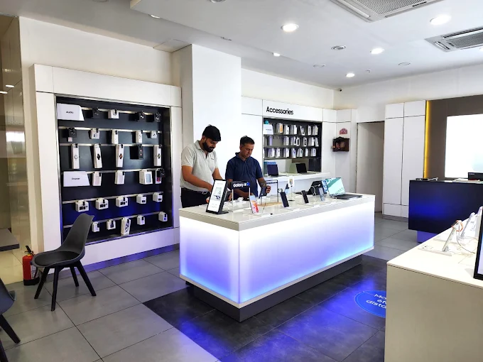 Samsung Experience Store- Malviya Nagar store image