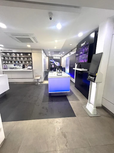 Samsung Experience Store- Yelahanaka New Town store image 4