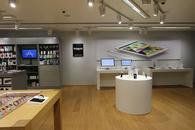 iMagine-Apple Premium Reseller-Royapettah store image