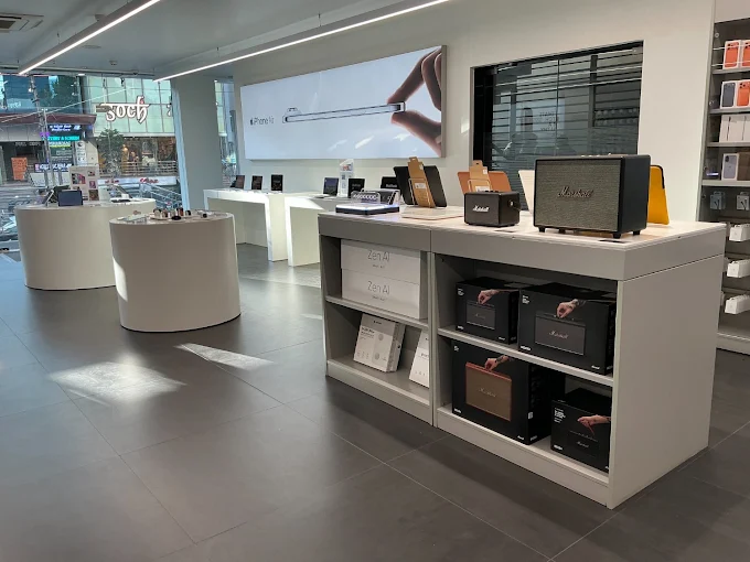 iMagine -Apple Premium Reseller-HSR Layout store image 3