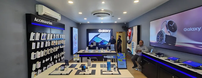 Samsung Experience Store- Durga Puri Extn store image