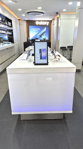 Samsung Experience Store- Besant Road store image