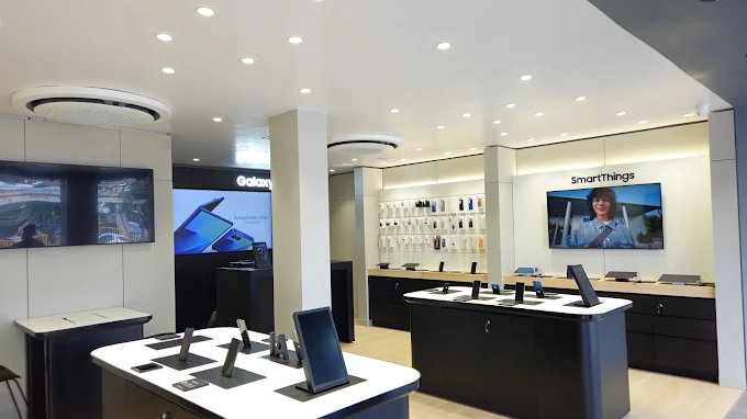 Samsung Experience Store- Karmanghat store image