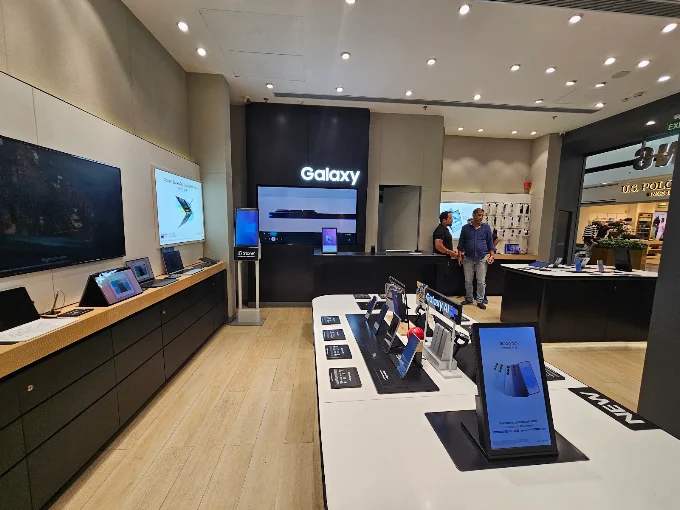 Samsung Experience Store -Airia Mall, Badshahpur, Gurugram store image