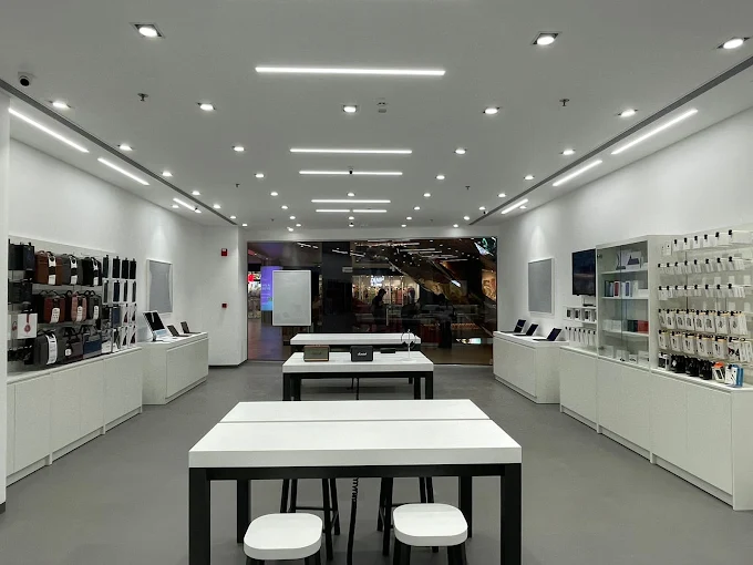 Unicorn-Apple Premium Partner-GRAND HIGHSTREET MALL store image