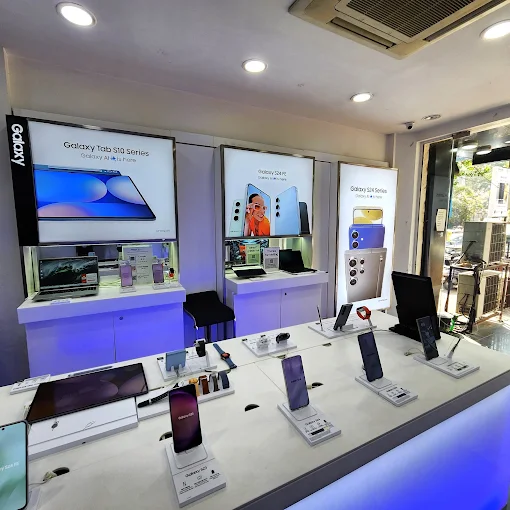 Samsung Experience Store- Kandivali West Mahavir Nagar store image