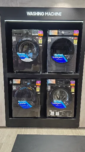 Samsung SmartPlaza - R B Enterprises, Agra store image 4