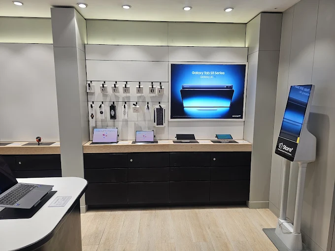 Samsung Experience Store- GNB Mall, Ghaziabad store image 4