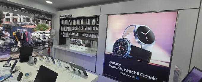 Samsung Experience Store- Golghar, Gorakhpur thumbnail 4