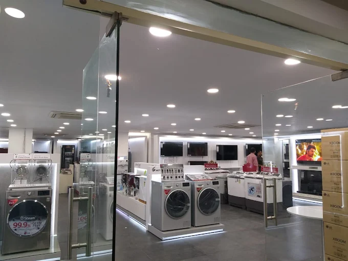 LG Best Shop-Shree Distributors- Chhatrapati Sambhajinagar store image 3