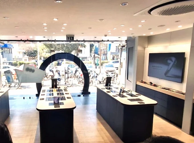 Samsung Experience Store- Natubhai Circle, Vadodara store image 4
