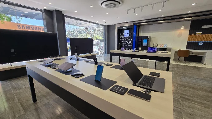 Samsung Smart Plaza - Trapasol India Private Limited thumbnail 4
