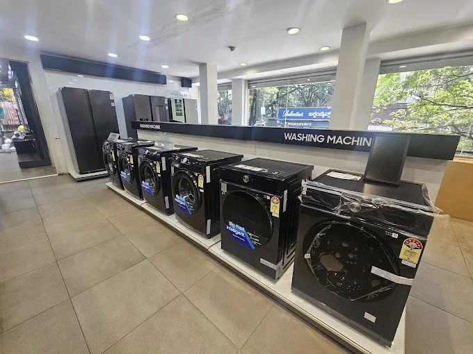 Samsung Smart Plaza - Abm Incorporation -Vijayanagar store image 4
