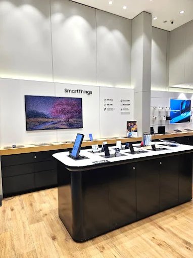 Samsung Experience Store- Bibvewadi store image