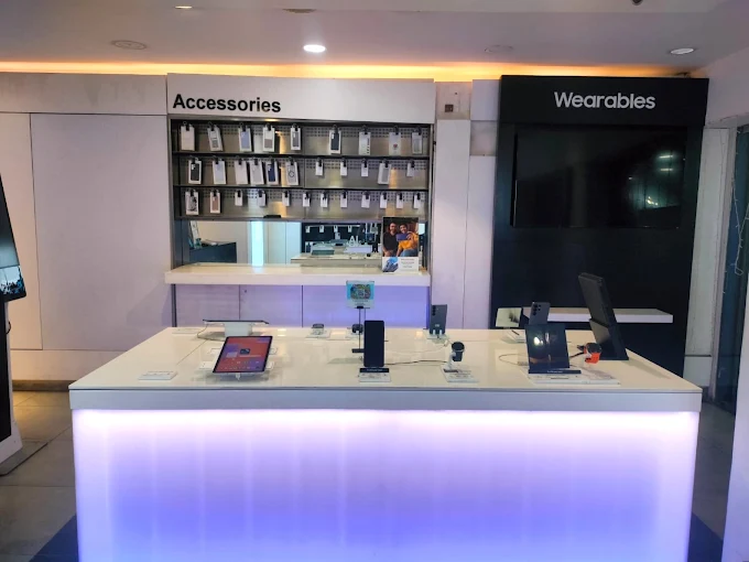 Samsung Experience Store- Ambattur store image 3