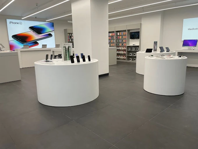 Aptronix-Apple Premium Reseller, Galleria Market, Gurugram store image 4