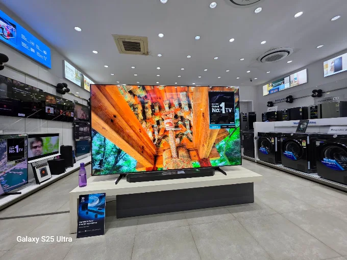 Samsung Smart Plaza - SRS Appliances - Anna Nagar West store image 3