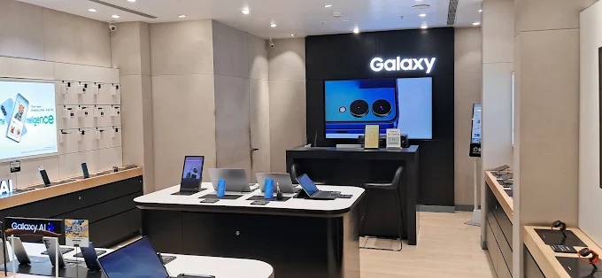 Samsung Experience Store- Logix Mall, Noida store image