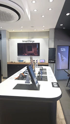 Samsung Experience Store- Hadapsar store image