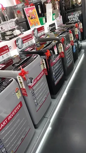 LG BEST SHOP - ESTILO store image 4