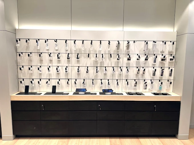 Samsung Experience Store- VRC City Mall, Patiala store image 3