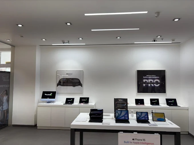 Unicorn, Apple Authorised Reseller, Sector No 12, Faridabad store image 3