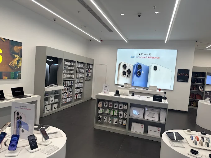 IVENUS-Apple Premium Reseller-Kurla west store image 3
