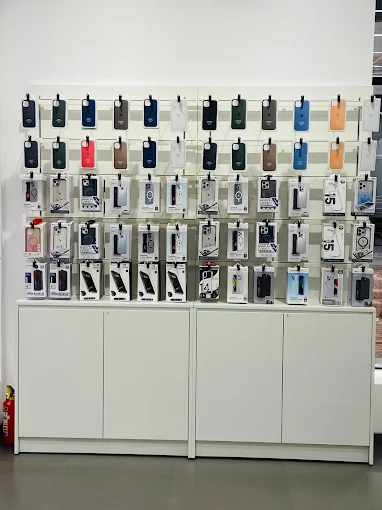 Aptronix-Apple Authorised Reseller, Lakshmi Mills, Coimbatore store image 3