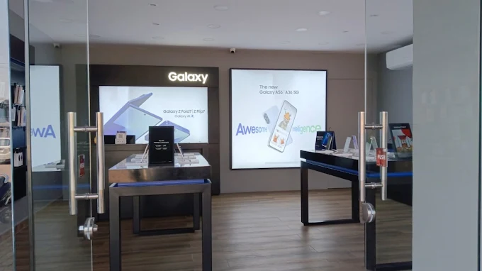 Samsung Experience Store- Buhari store image 3