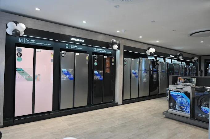 Samsung SmartPlaza - SS Associates-Mahaveer Nagar store image 3