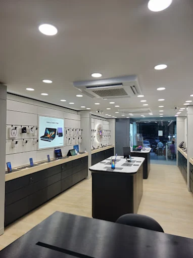 Samsung Experience Store- Sector 15, Faridabad thumbnail 4