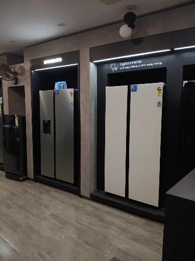Samsung SmartPlaza - Krishna Distributors, Bareilly store image 4