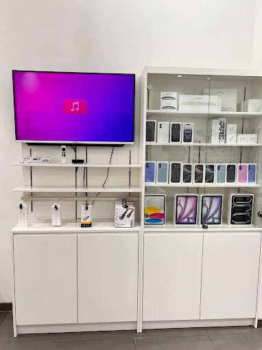 iVenus - Apple Authorised Reseller, Ardee Mall, Gurugram thumbnail 4