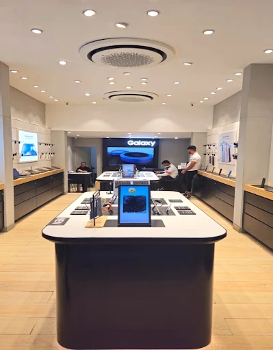 Samsung Experience Store- Nehru Place store image