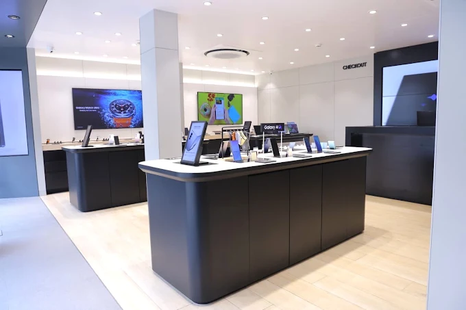 Samsung Experience Store- Malakpet store image 3