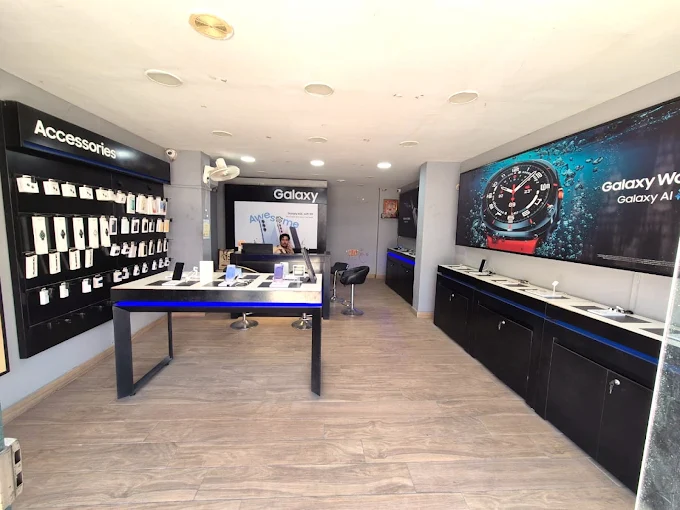 Samsung Experience Store-Ajmer, Sathana store image 3