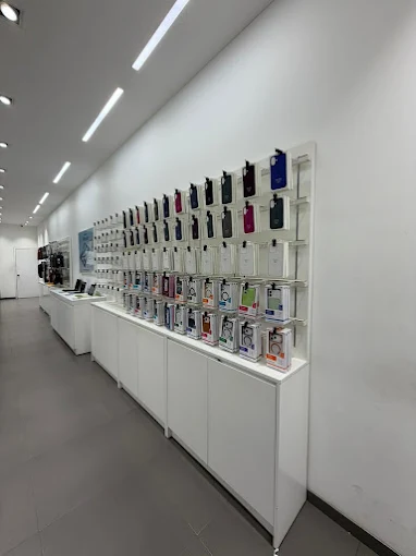 inext- Apple Authorised Store, Chandigarh store image 3