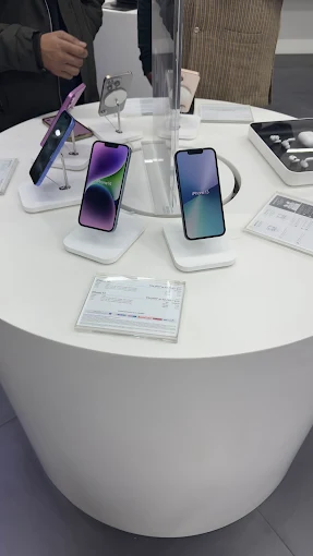 iNvent - Apple Premium Reseller-Indirapuram, Ghaziabad store image 3