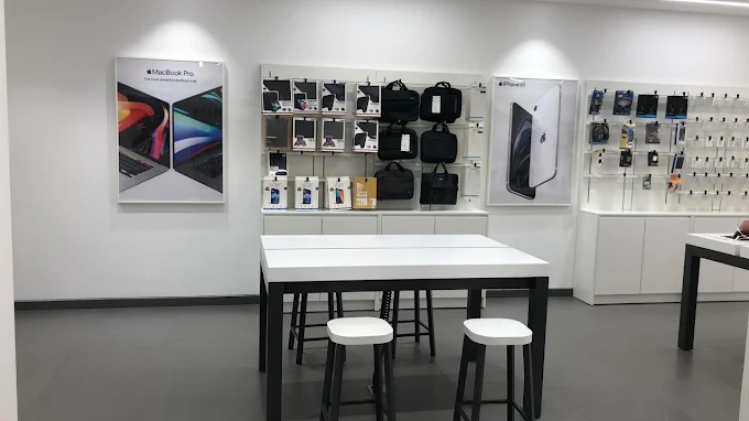 IMPULSE Apple Store-CENTRAL AVENUE-Nagpur store image 3
