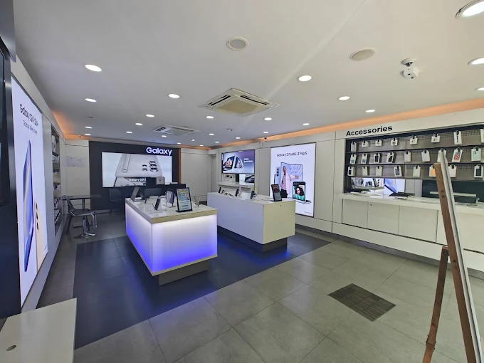 Samsung Experience Store- BTM store image