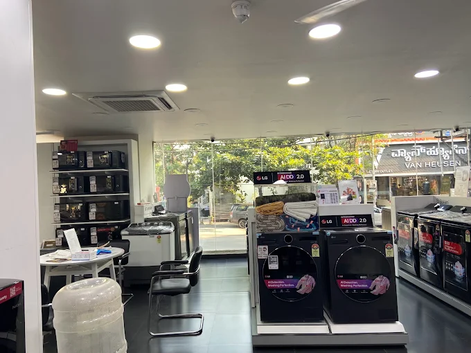 LG BEST SHOP - Protail-HSR Layout store image 4