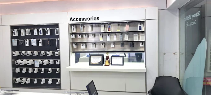 Samsung Experience Store- Rajaji Nagar store image 4