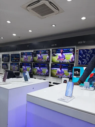 Samsung Smart Plaza - Ta Tech Arena store image 3