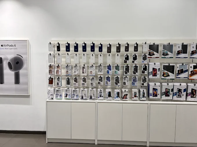 iVenus - Apple Authorised Reseller, Ardee Mall, Gurugram store image 3