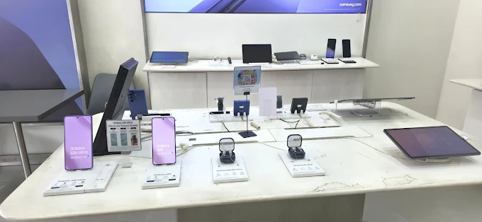 Samsung Experience Store- Hemu Kalani Market store image